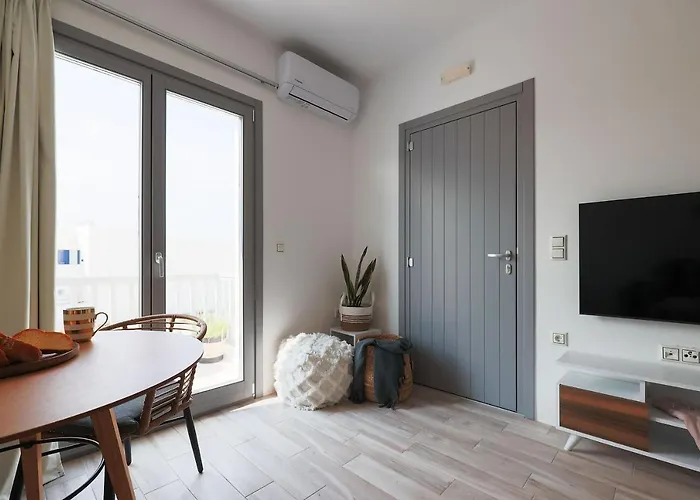 Sea La Vie - 1 Bedroom Apartment